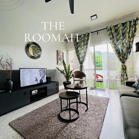 The Roomah Бентонг Экстерьер фото
